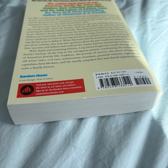 Long Island Compromise Novel - Picture 4 of 8